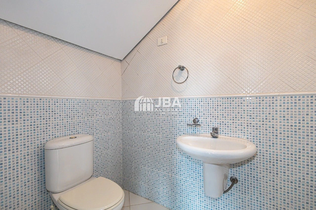 House, 205 m², with a bathtub — photo 30