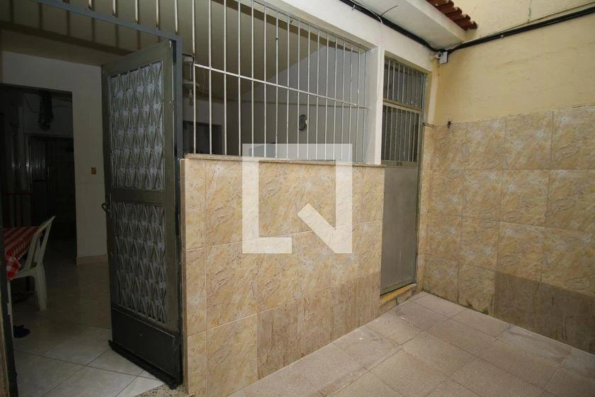 House with separate kitchen and gas stove, 60 m² — photo 4