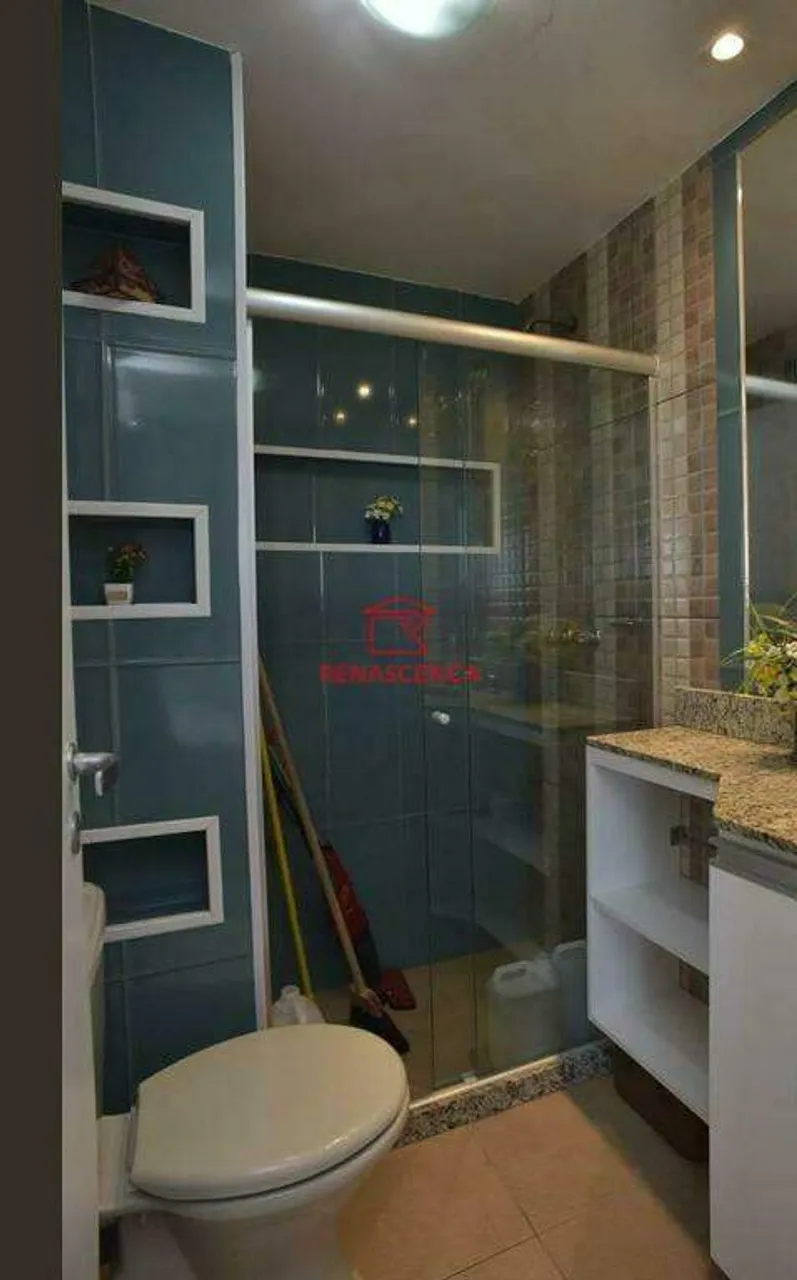 Cobertura com 3 quartos e cozinha fechada com fogão a gás — photo 9