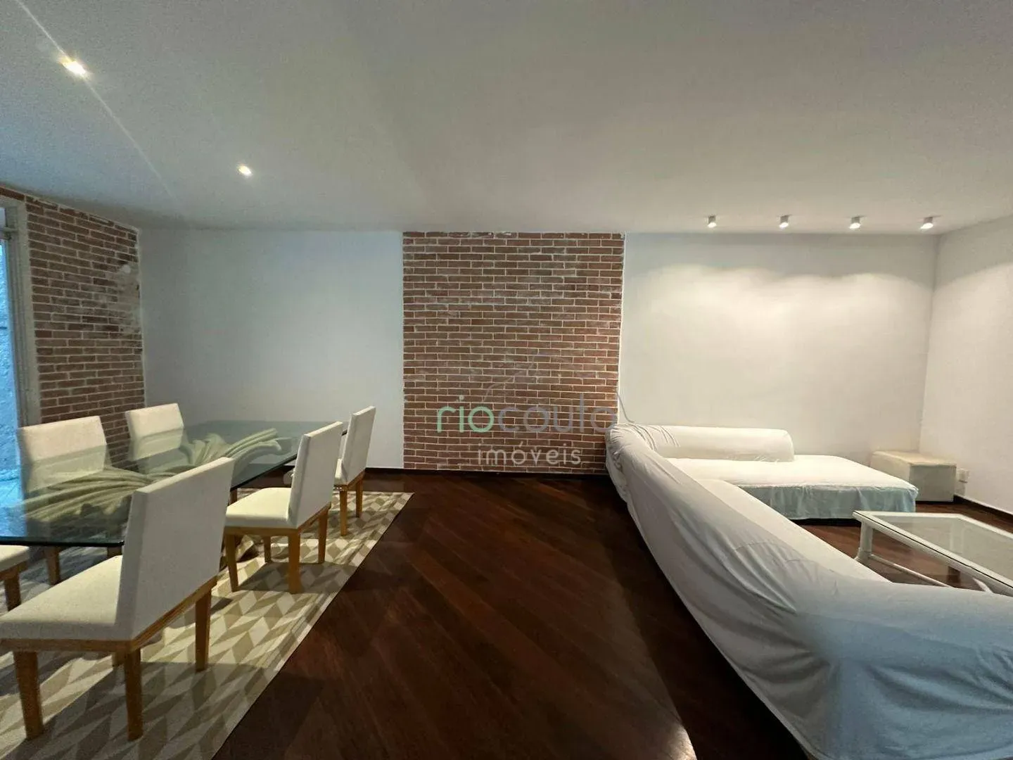 Casa com 5 quartos, 990 m² e 2 vagas, perto das janelas — photo 83
