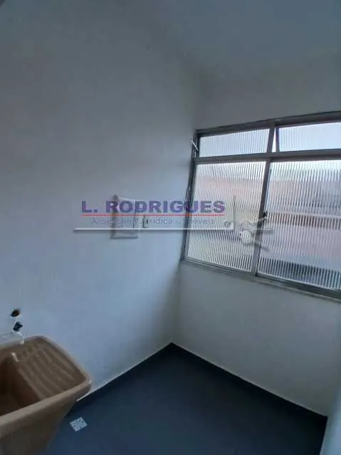 Unfurnished apartment with gas stove kitchen: 2 bedrooms, 1 bath — photo 21