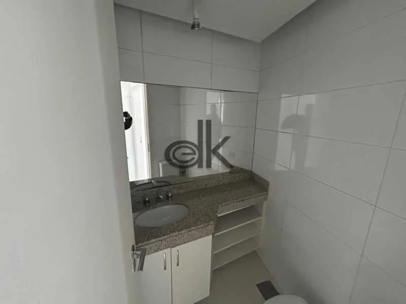 Linear apartment with 2 bedrooms and 109 m² — photo 6