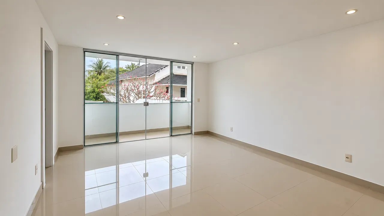 Casa com janelas do piso ao teto, Barra da Tijuca — photo 16