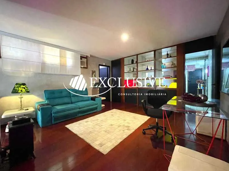 Furnished linear penthouse with 2 bedrooms and 4 baths — photo 16
