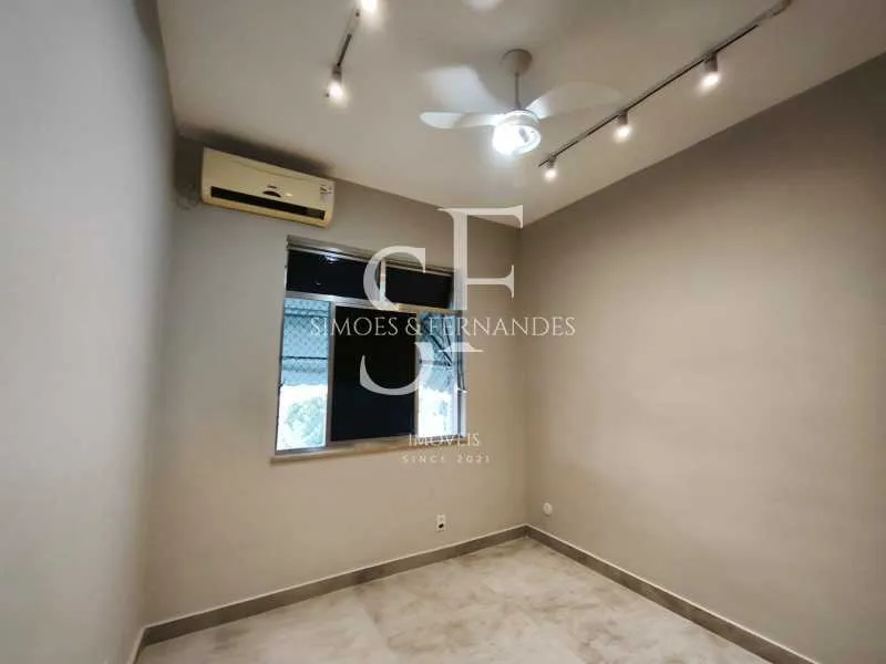 Washing machine in a 3-bedroom apartment, 152 m² — photo 24