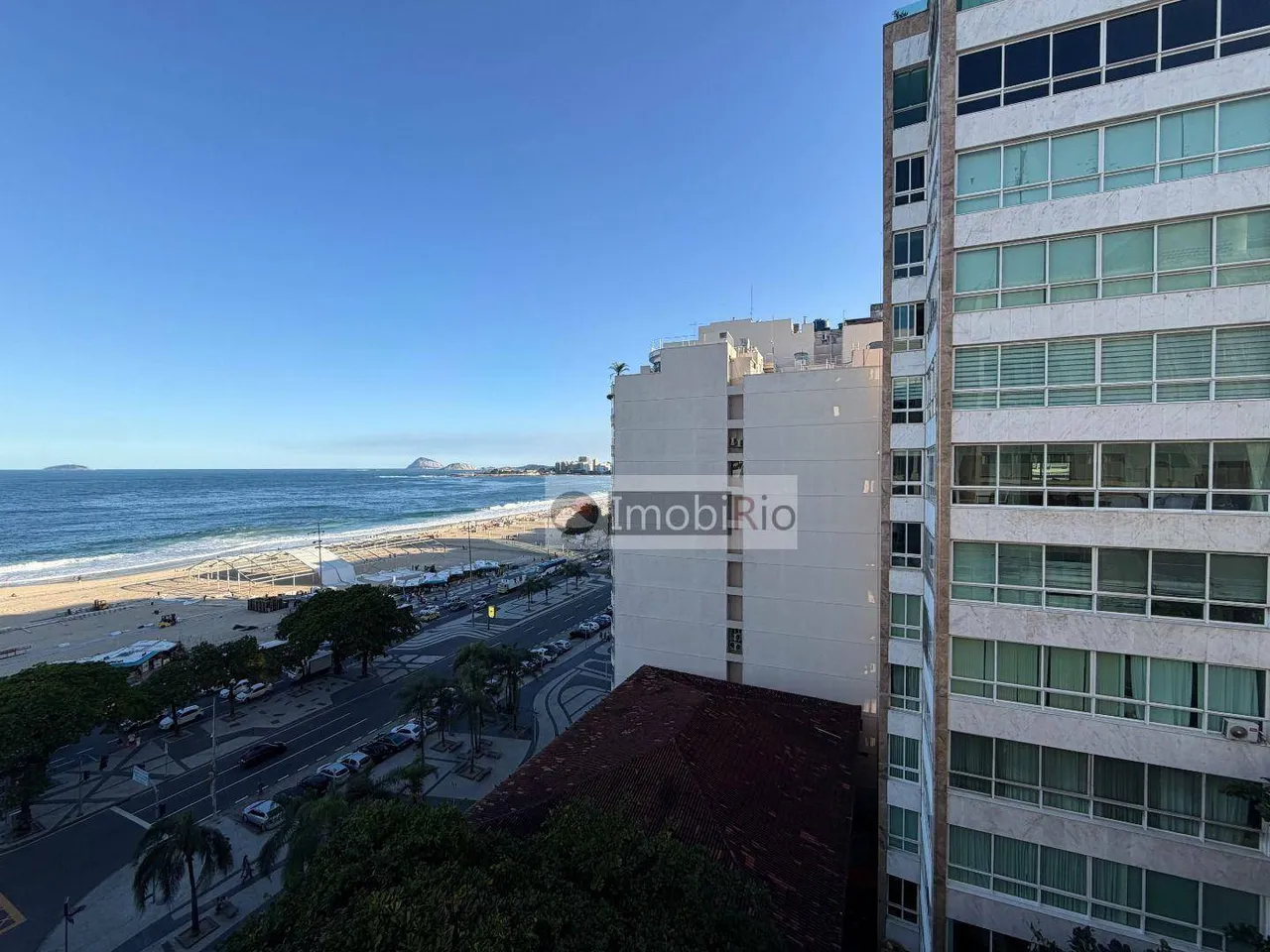 Apartamento de 1 dormitório de 70 m² com varanda — photo 15