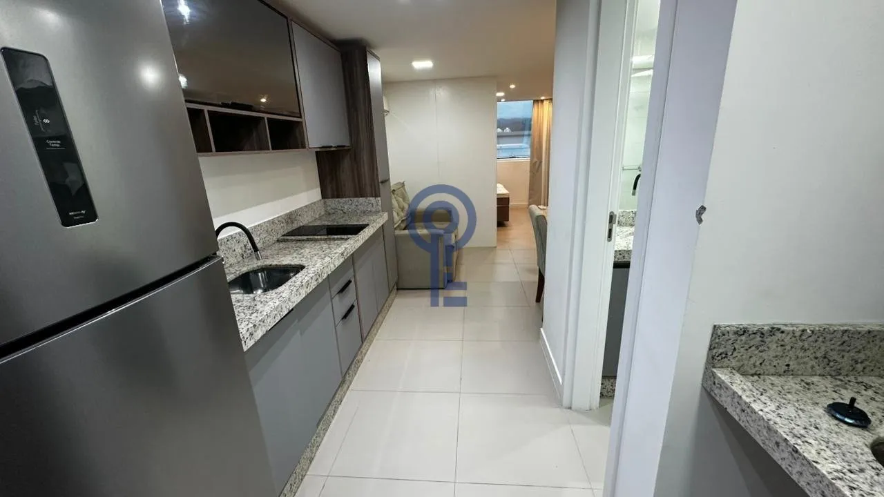 Studio mobiliado de 45 m², 1 dormitório e 1 banheiro