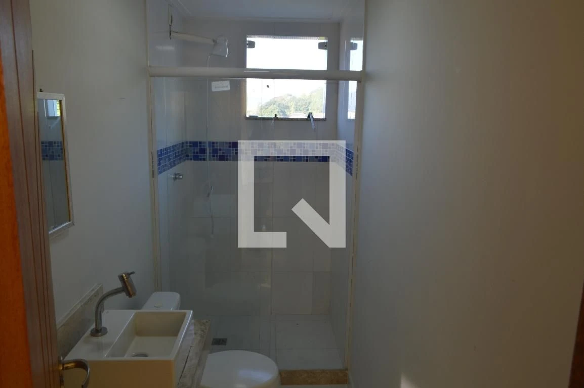 Casa de 5 quartos com 3 suítes e varanda fechada — photo 81