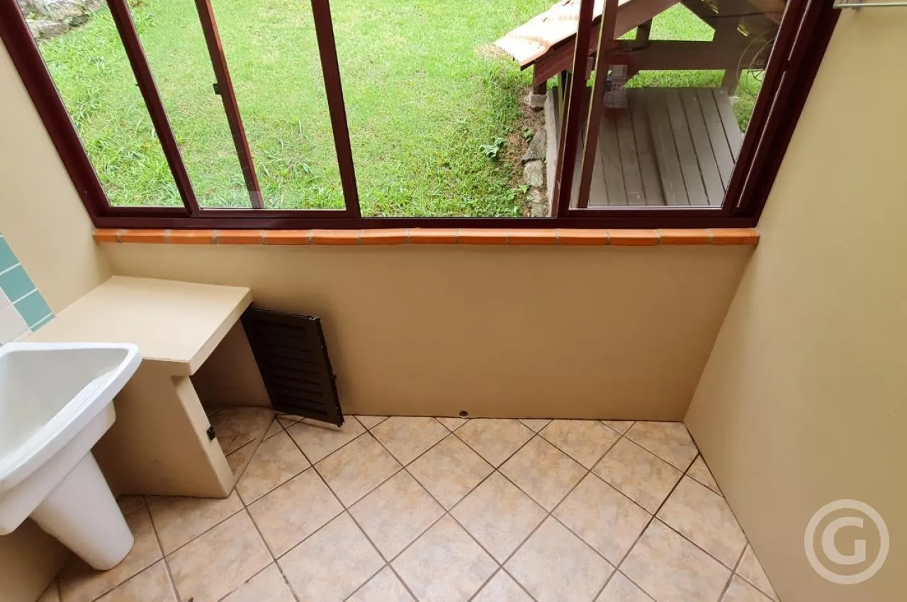80 m² apartment with 1 bedroom and a parking space — photo 7