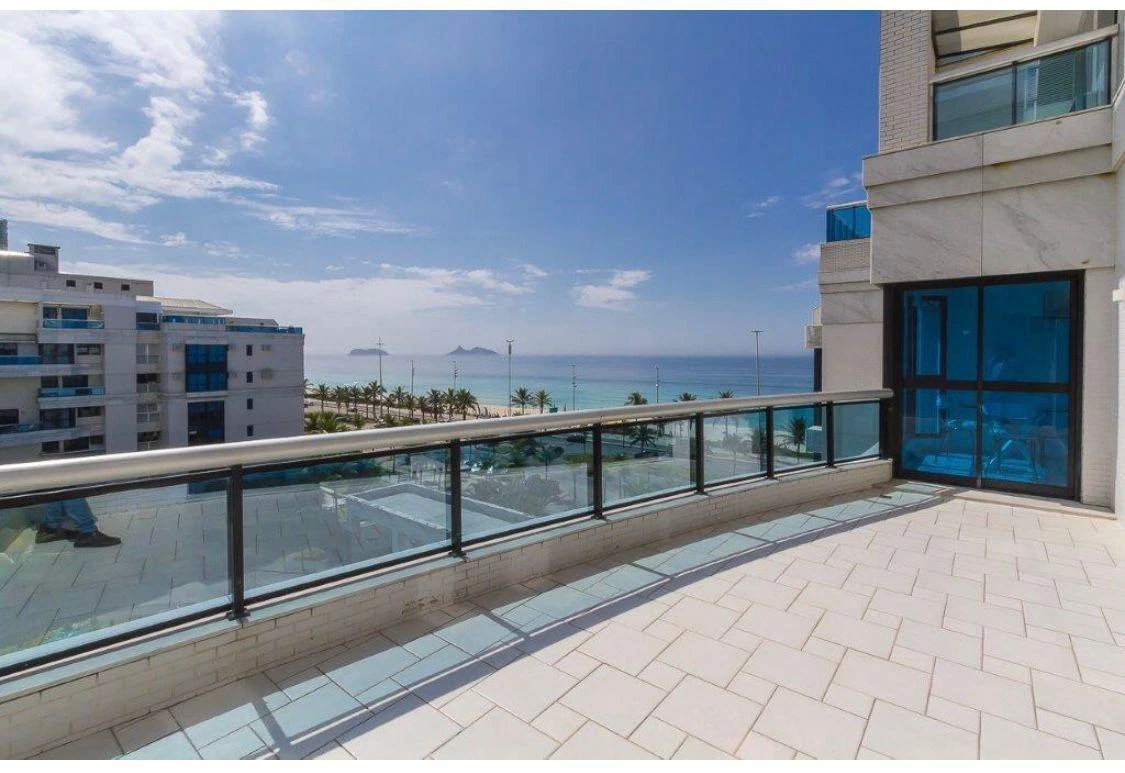 Apartamento mobiliado de 214 m² com 4 quartos e 5 banheiros — photo 11