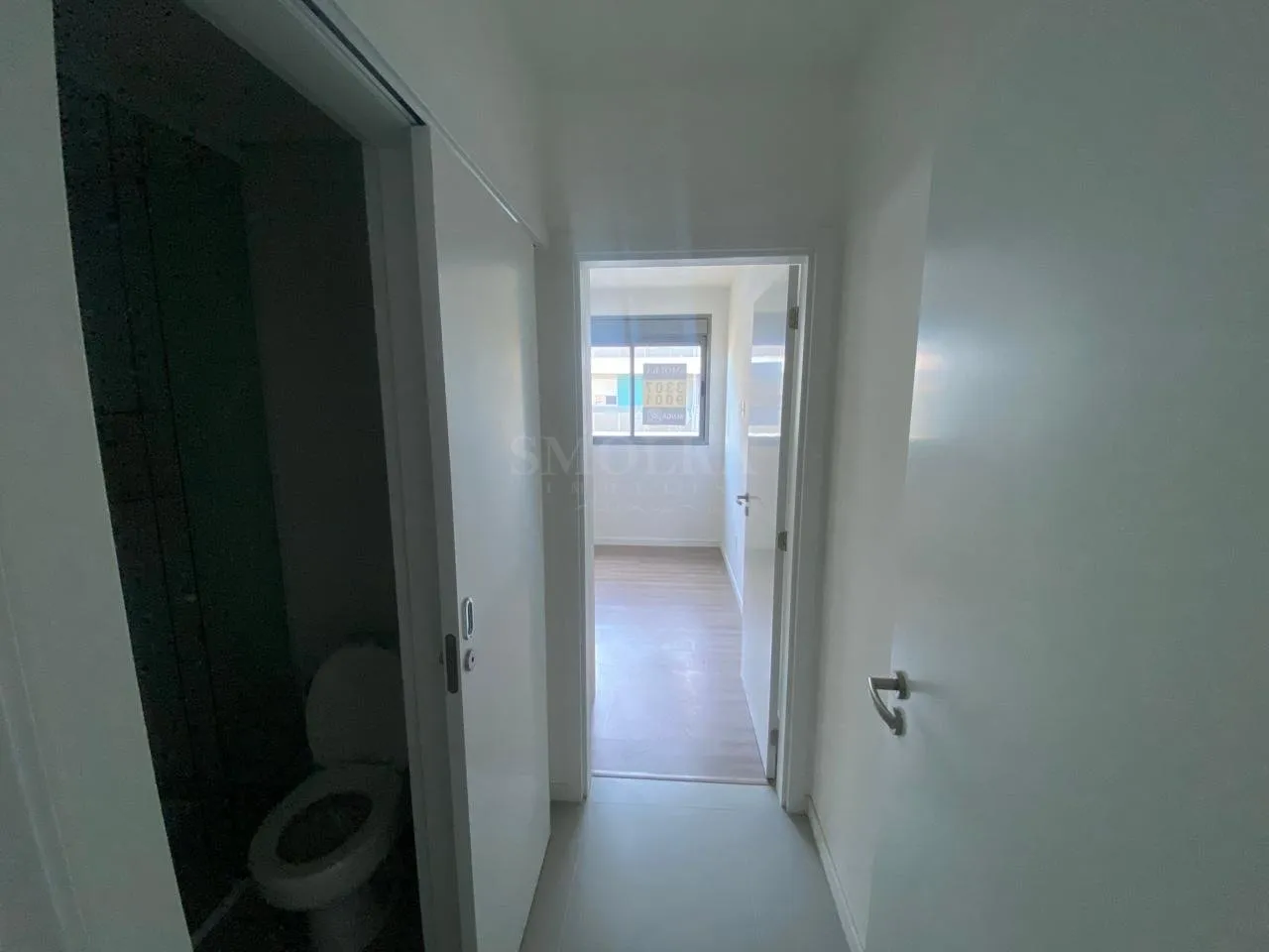 3-bedroom apartment with a grill on the balcony — photo 51
