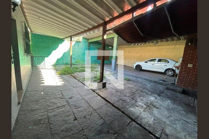 Casa com 3 quartos e 6 vagas de garagem — photo 5
