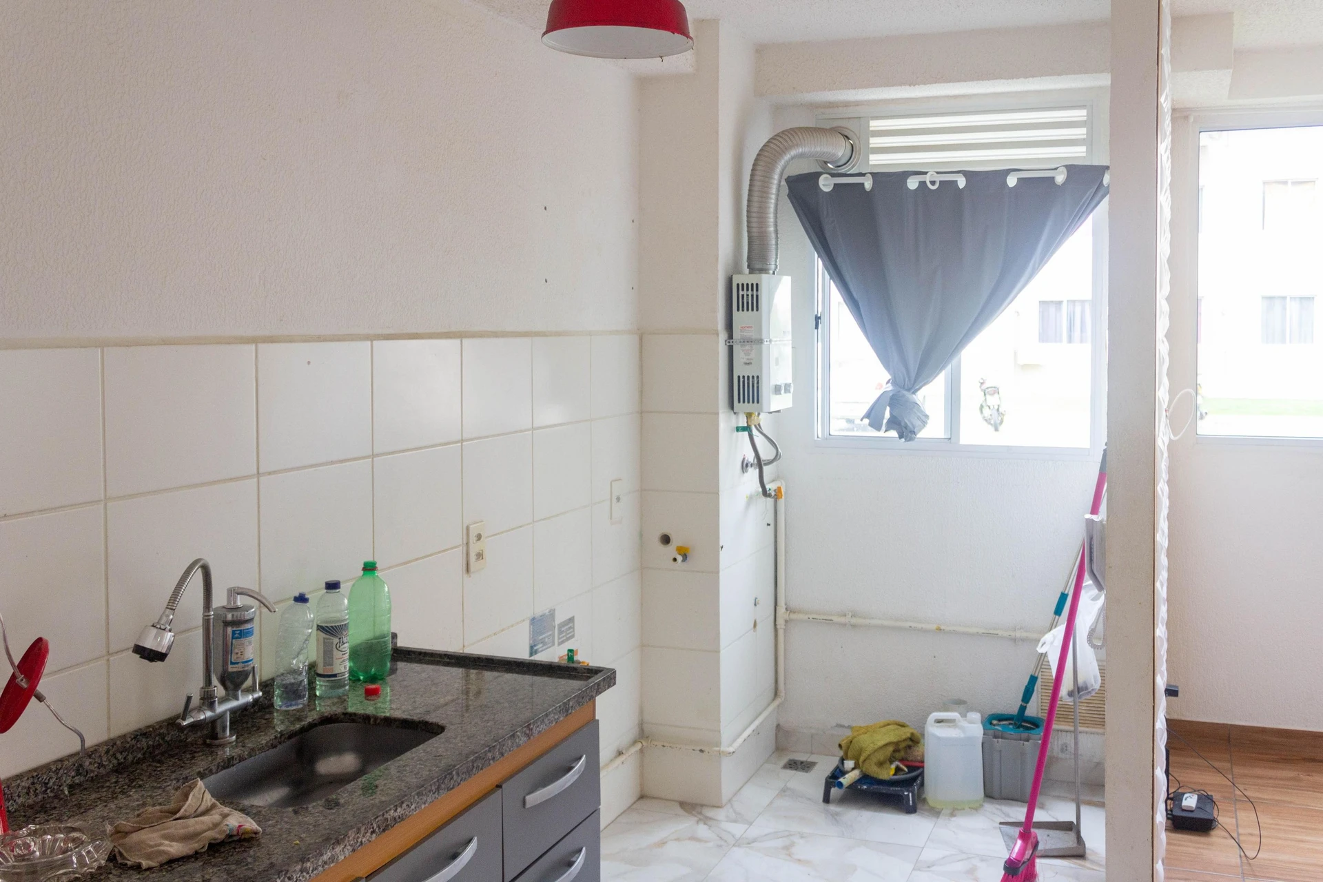 2-bedroom apartment in a building with a gym — photo 46