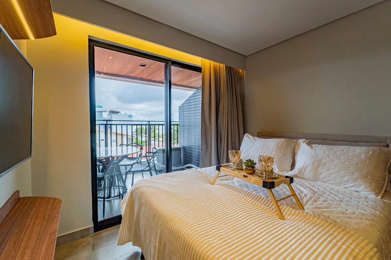Furnished 1-bedroom apartment with balcony and parking — photo 4