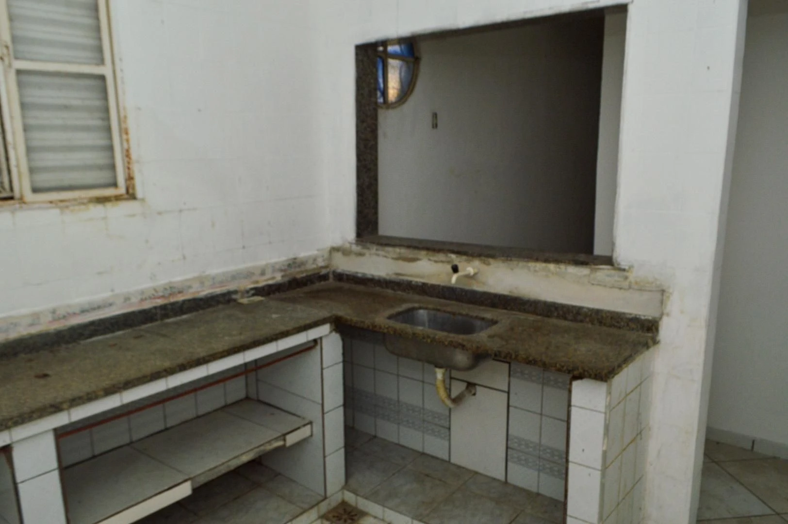 Студія з 1 спальнею і окремою закритою кухнею — photo 12