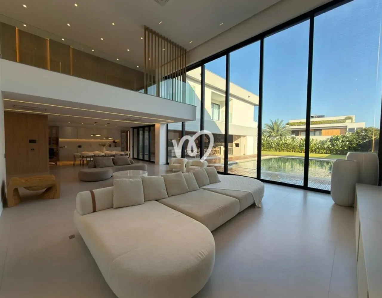 Furnished house with 5 bedrooms and an open kitchen — photo 11