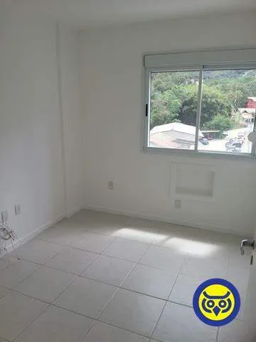 3-bedroom apartment, 1 with its own bathroom, 94 m² — photo 3