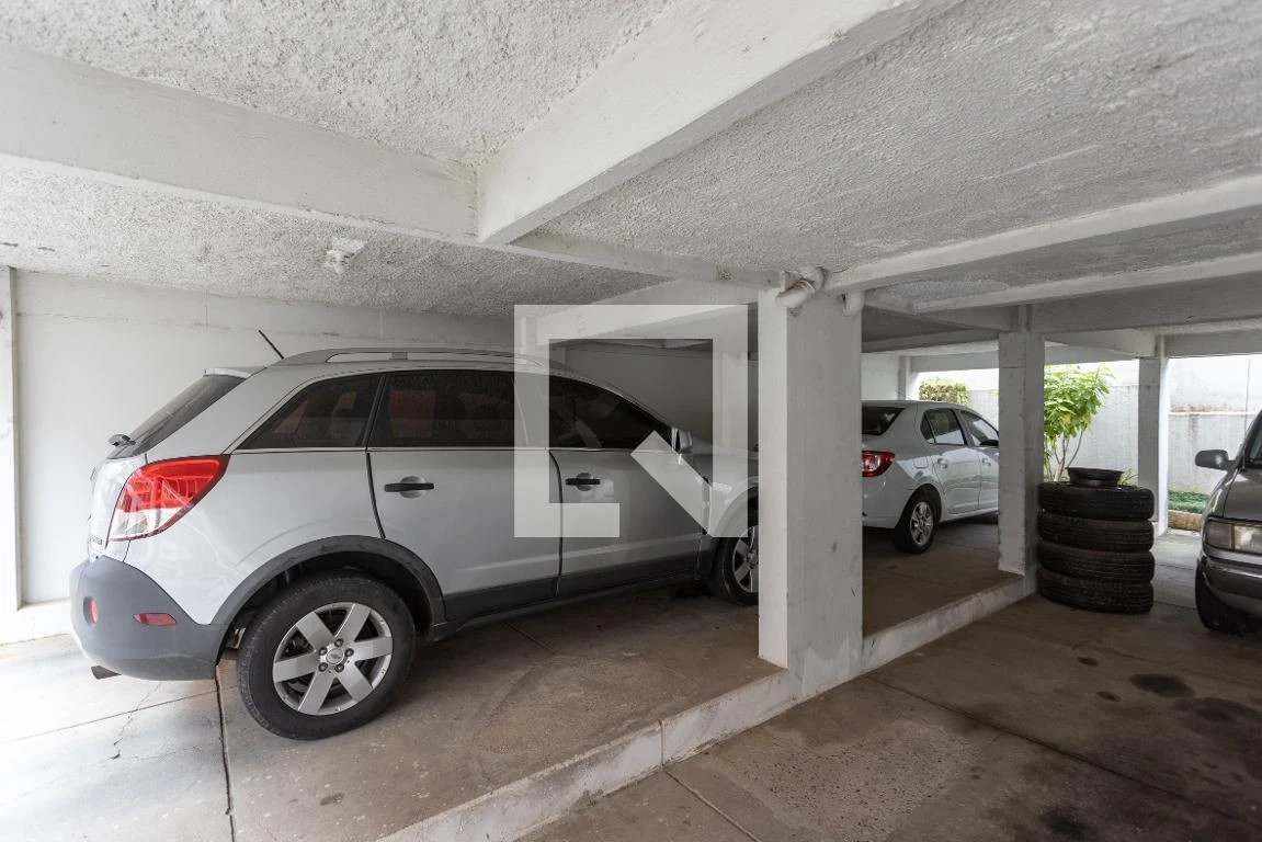 Apartamento mobiliado com 3 quartos, 1 suíte e 3 banheiros — photo 31