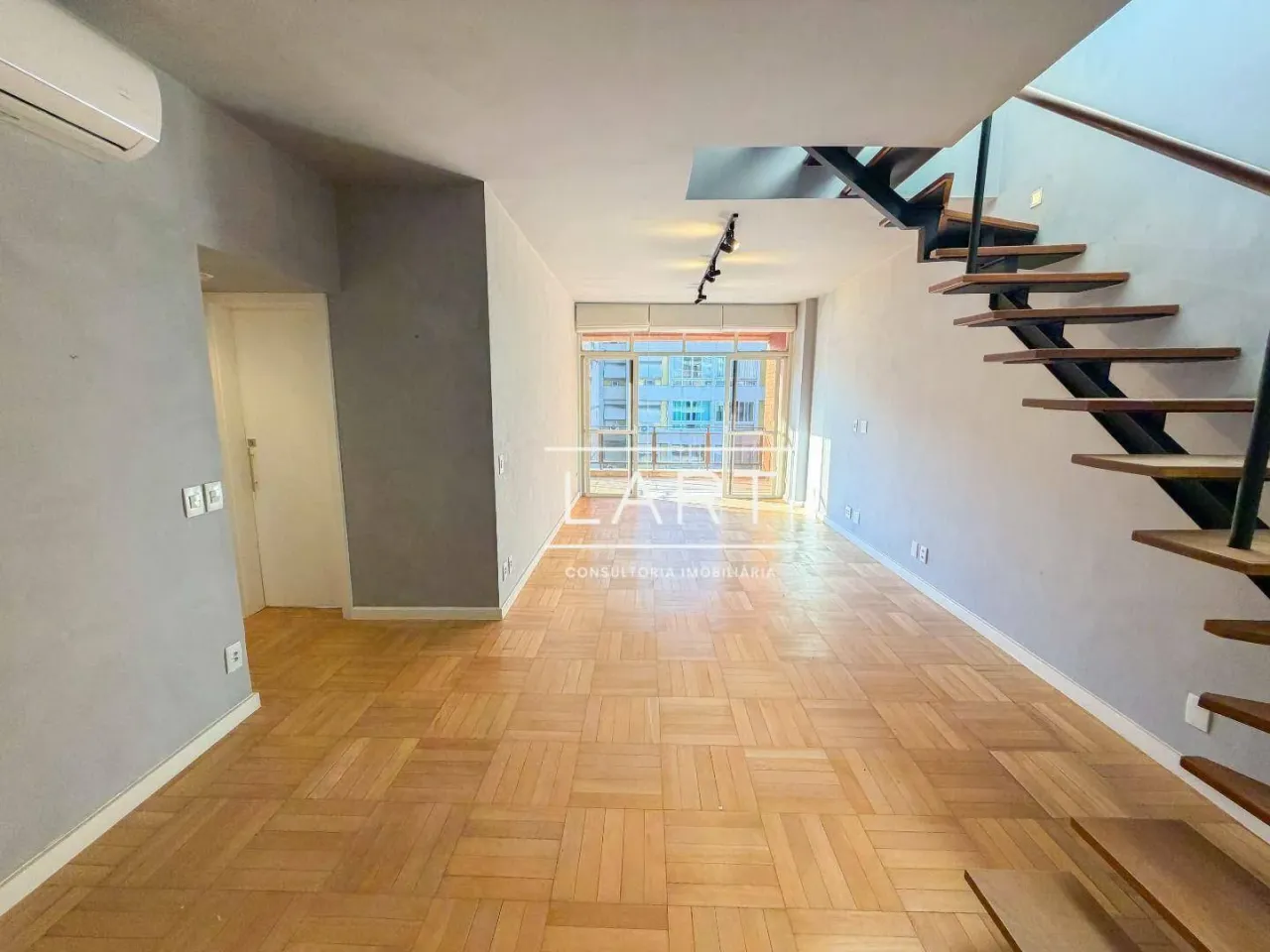 Duplex-style apartment with 2 bedrooms and balcony grill — photo 18