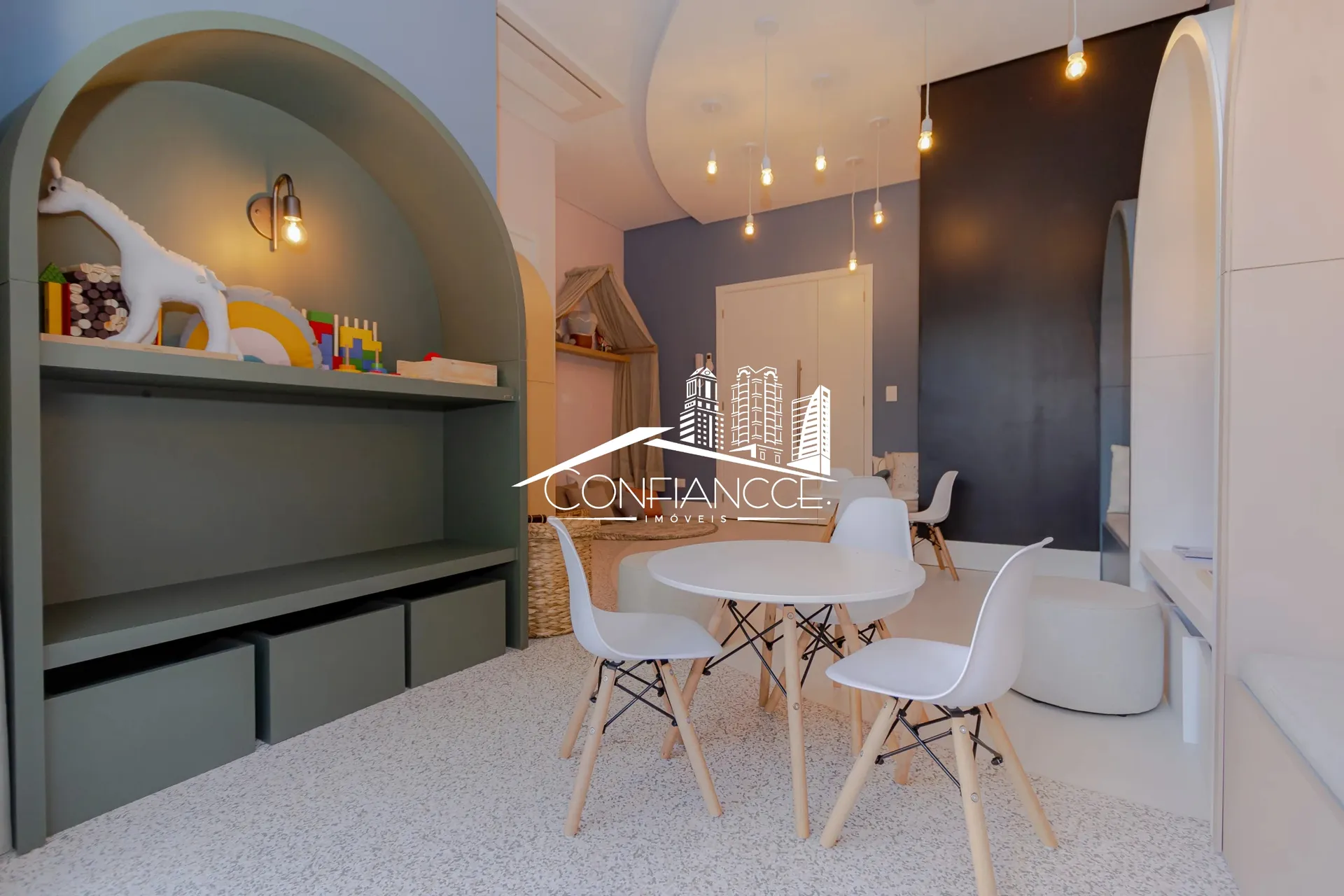 3-bedroom apartment with a private pool in Curitiba — photo 34