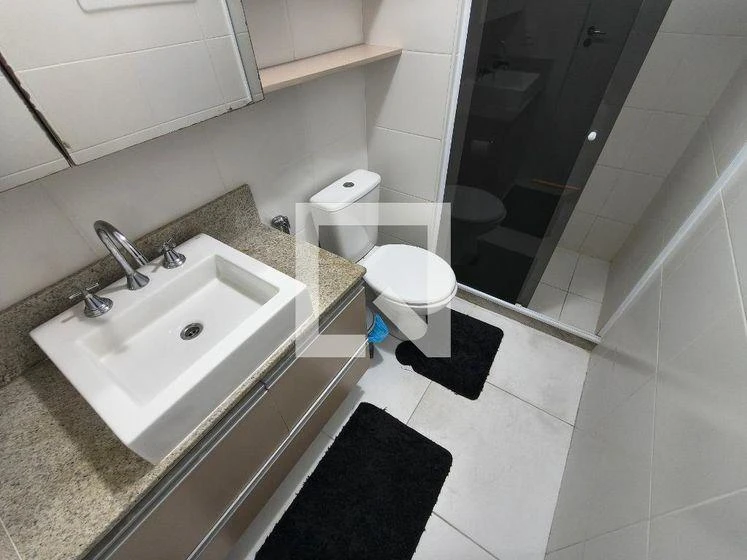 3-bedroom apartment in a building with a gym — photo 36
