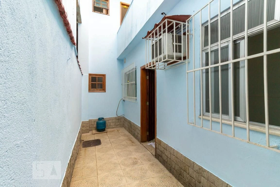 4-bedroom house with a jacuzzi in Rio de Janeiro — photo 68