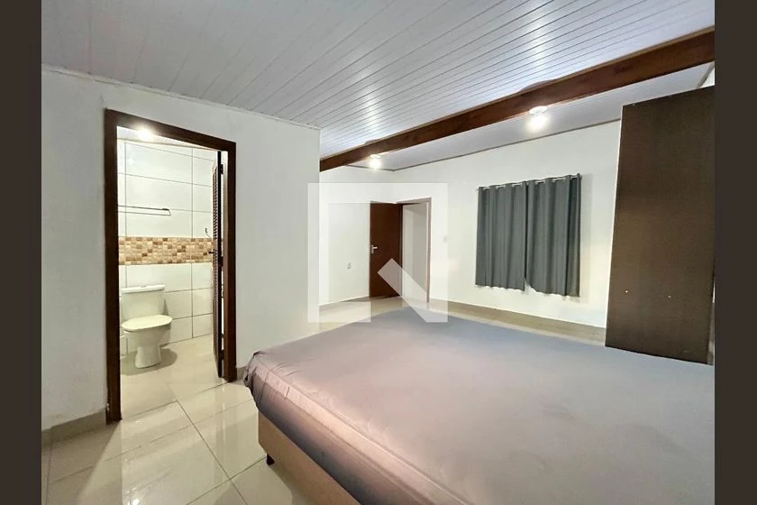Furnished house with 2 en-suite bedrooms and 3 parking — photo 11