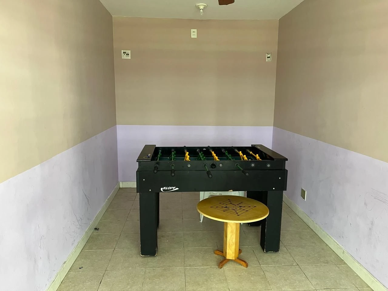 Unfurnished 2-bedroom apartment with 1 bath and parking — photo 32