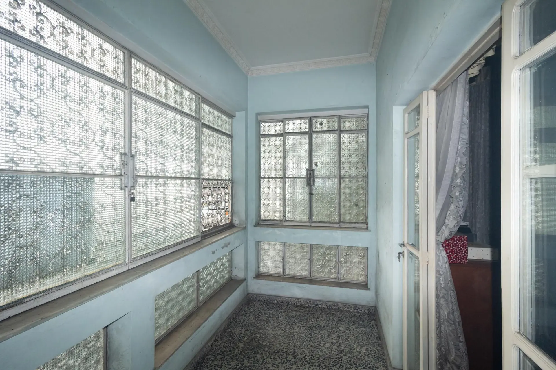 6 quartos e jardim: casa de 263 m² — photo 20