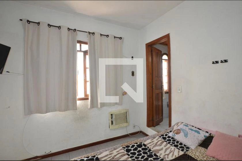 4-bedroom apartment with a home office — photo 27