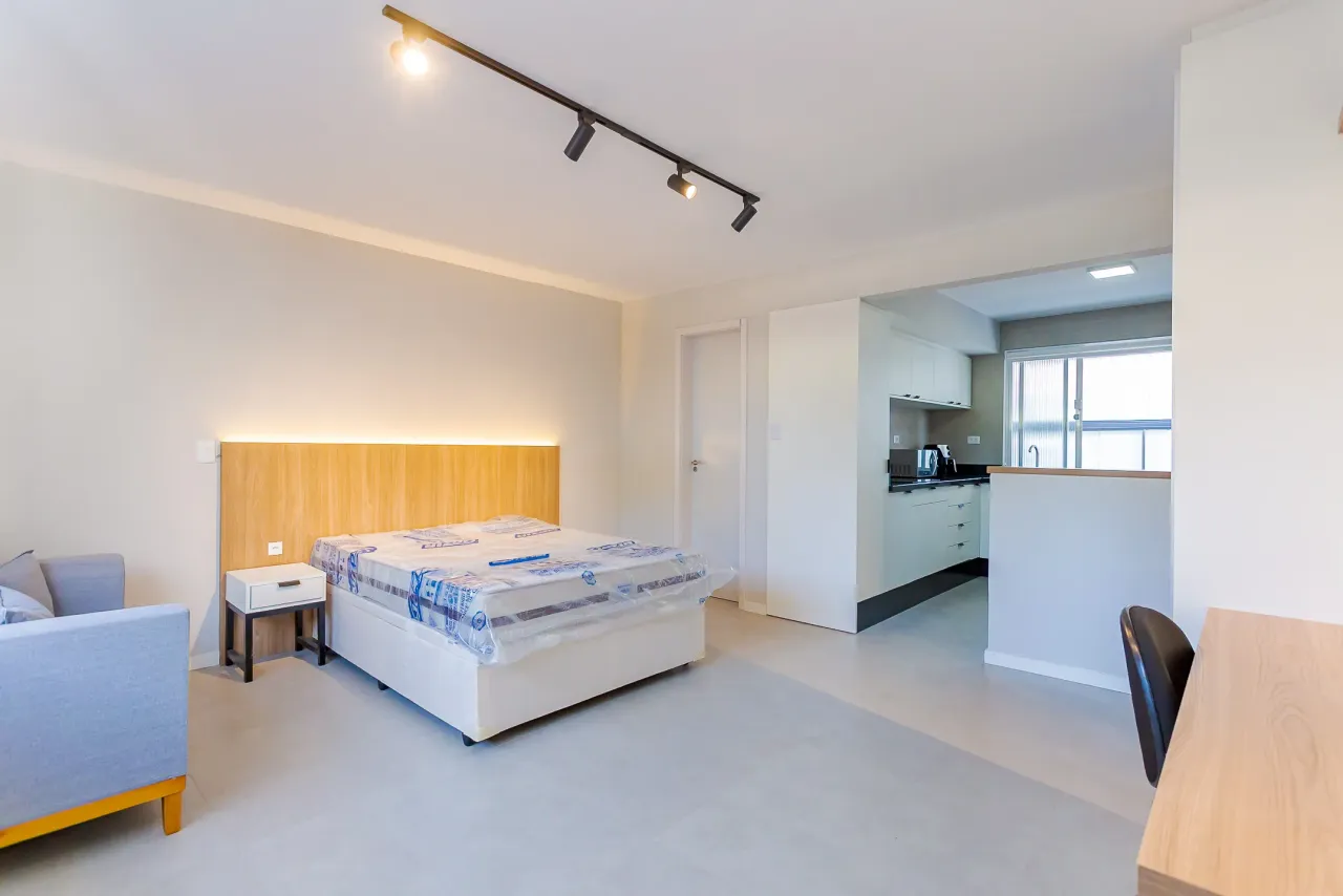 Furnished studio with glass shower and 1 parking spot — photo 6