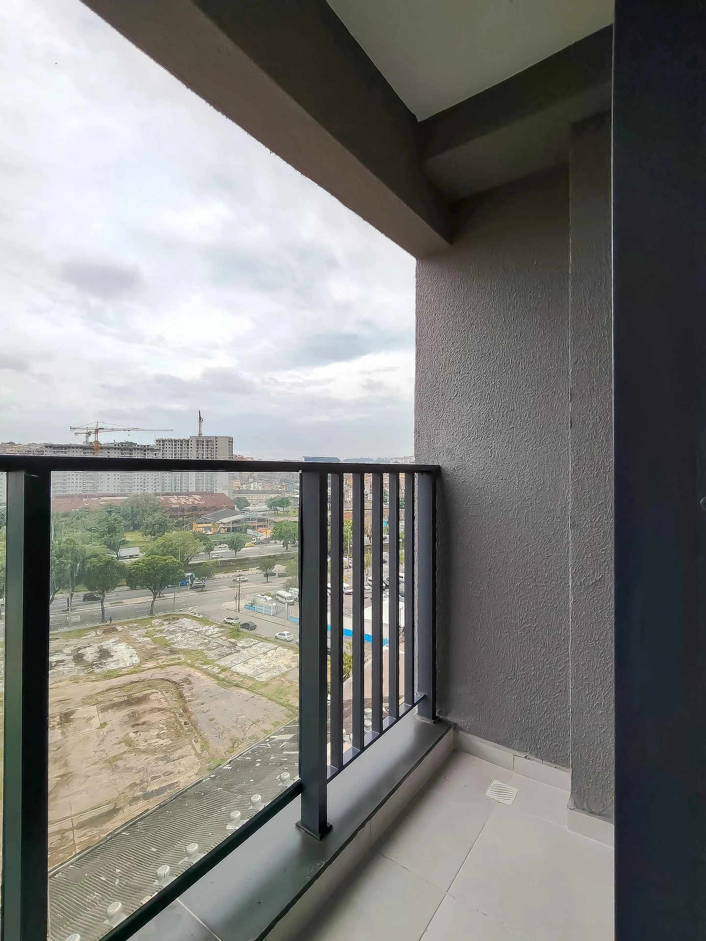 Apartment, 38 m², with a glass-enclosed balcony — photo 9