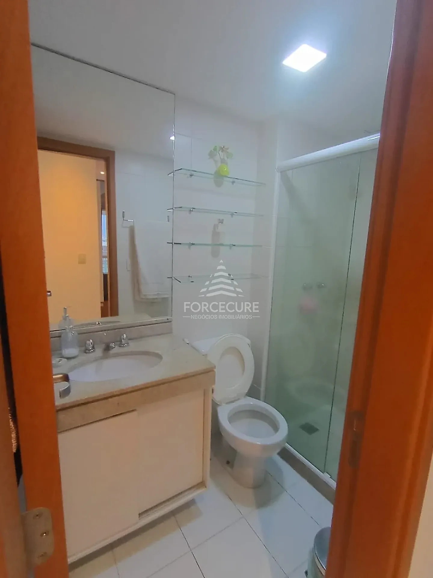 Glass-enclosed balcony in a 2-bedroom apartment, 100 m² — photo 5