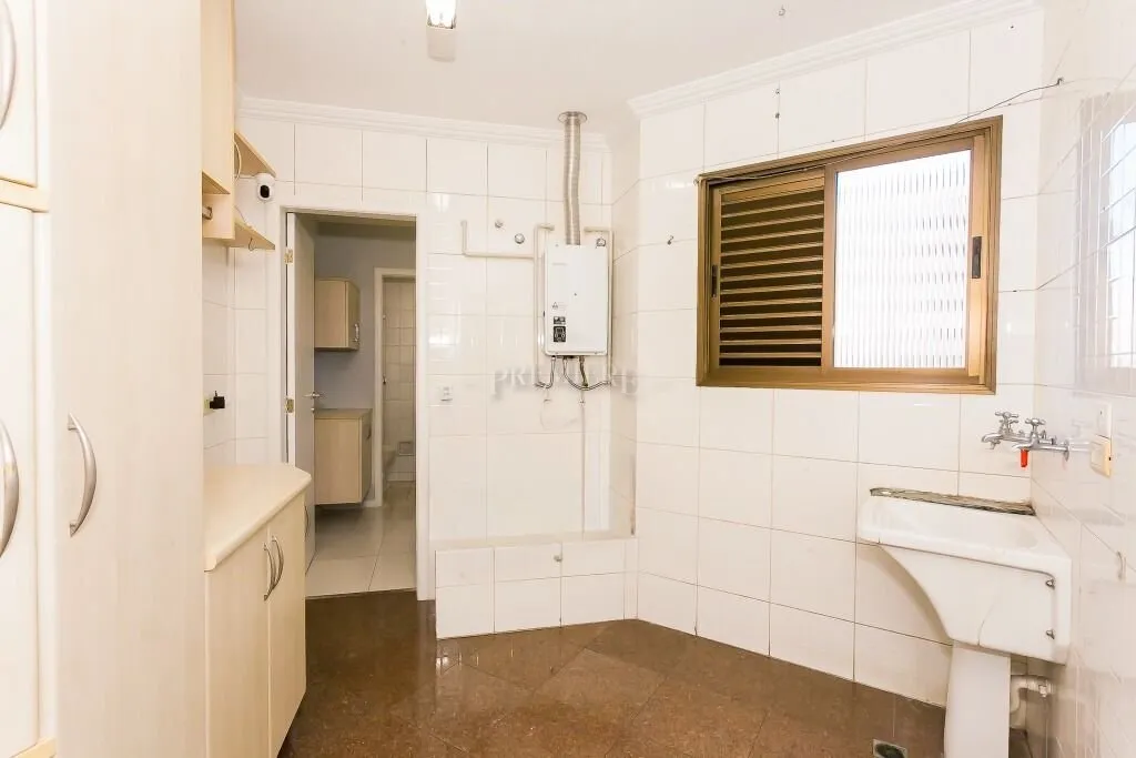 Квартира 237 м² с 2 суитами и газовой плитой — photo 17