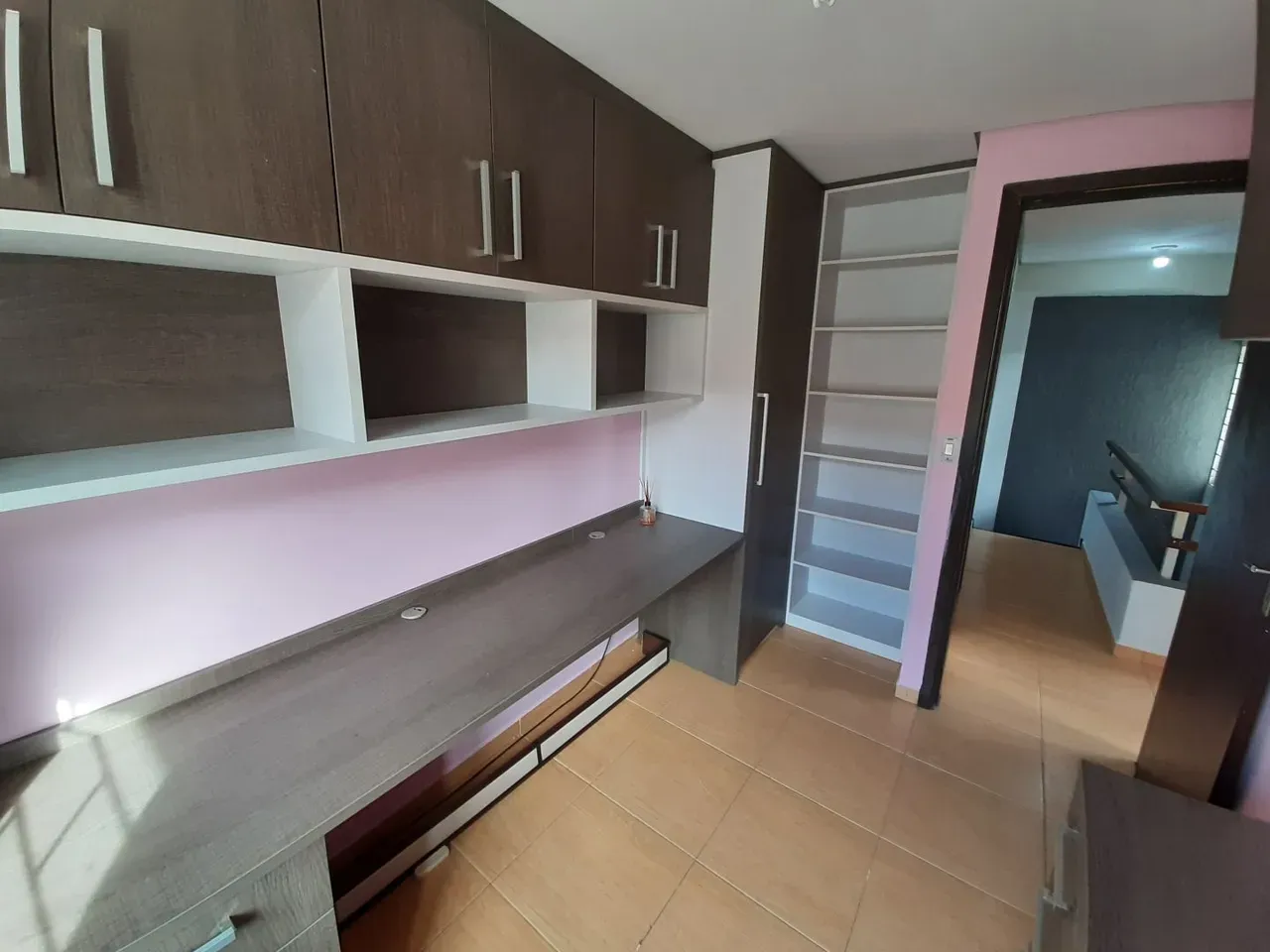 House with 3 bedrooms, 1 en-suite, private garden — photo 9