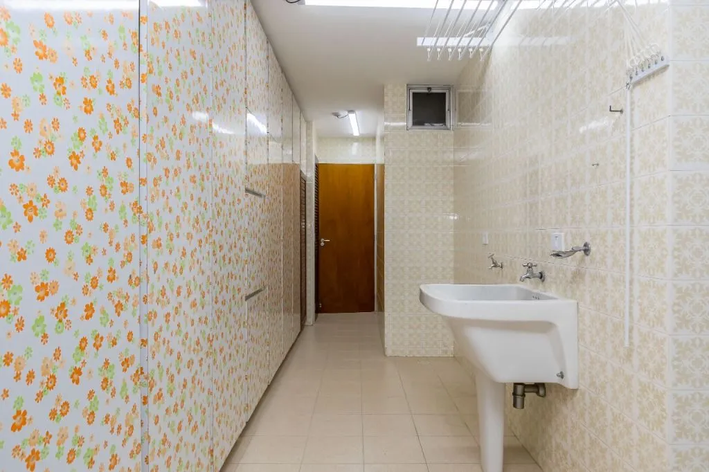 Apartamento de 3 dormitorios con 202 m² y 2 plazas — photo 22