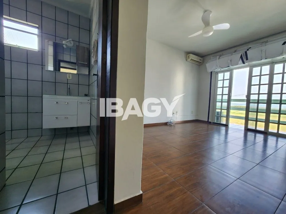 140 m² house with 3 bedrooms and an en-suite — photo 15