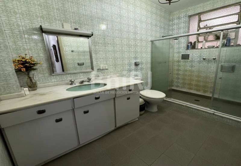 74 m² apartment with a home office and a washing machine — photo 4