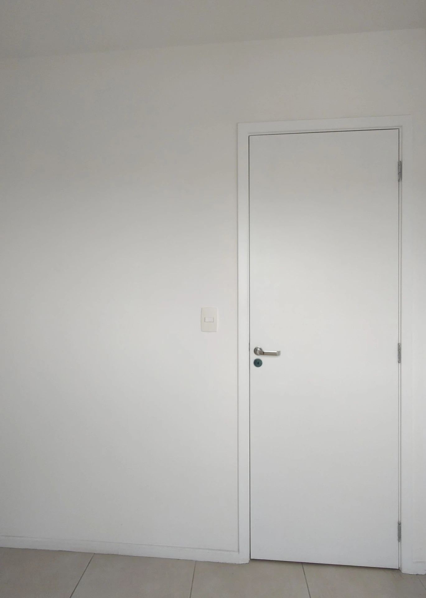 Apartamento sem mobília com 2 quartos e varanda — photo 53