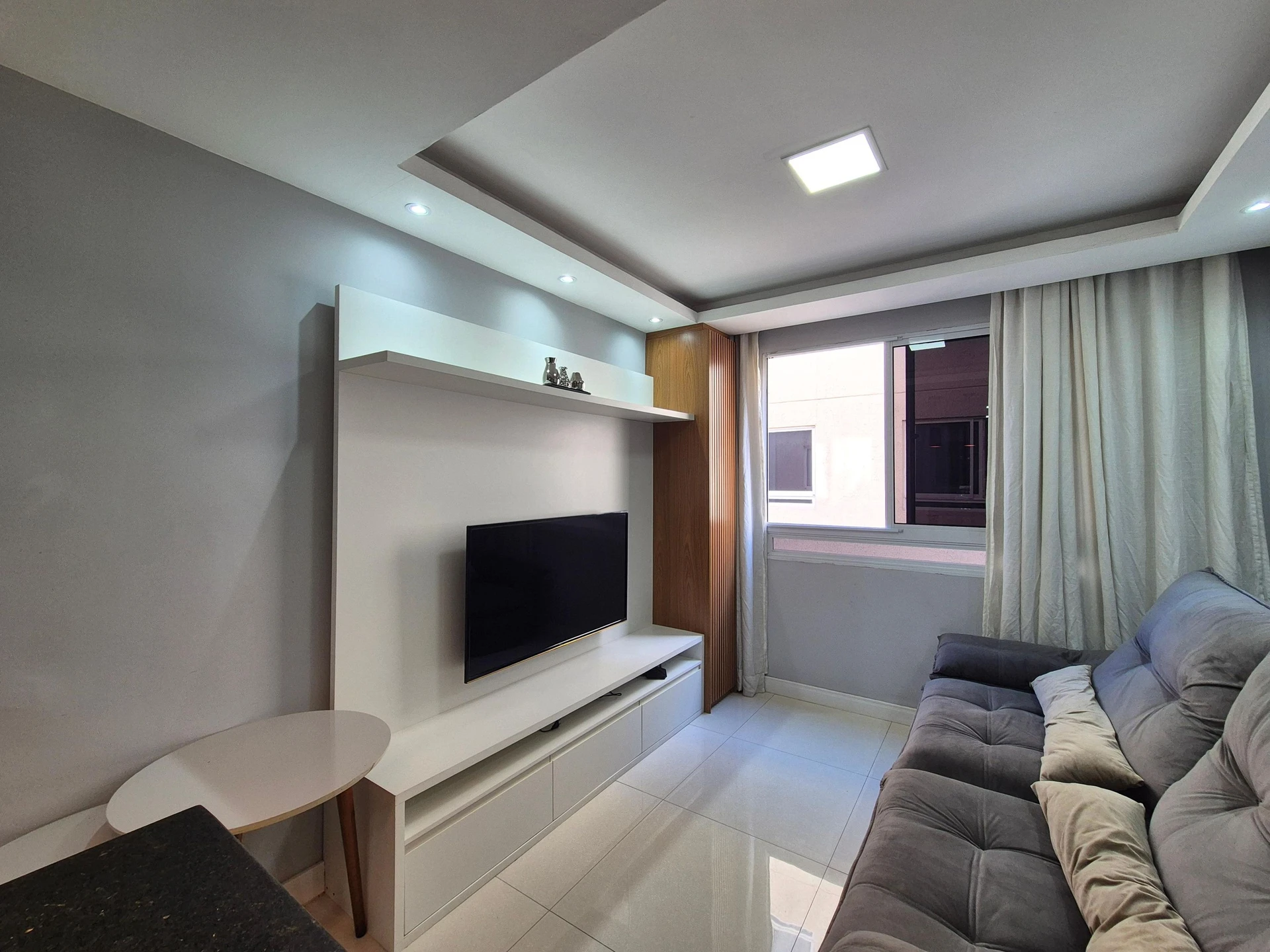 Furnished apartment with 2 bedrooms and 1 parking spot — photo 11