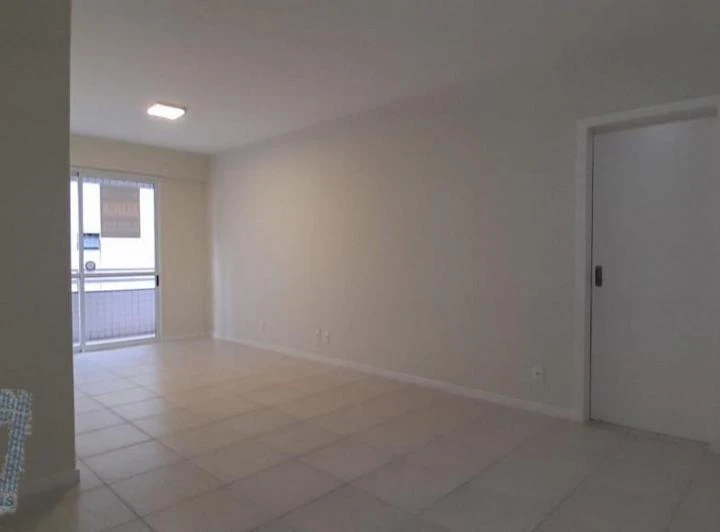 Apartamento de 110 m² com cozinha fechada a gás — photo 4