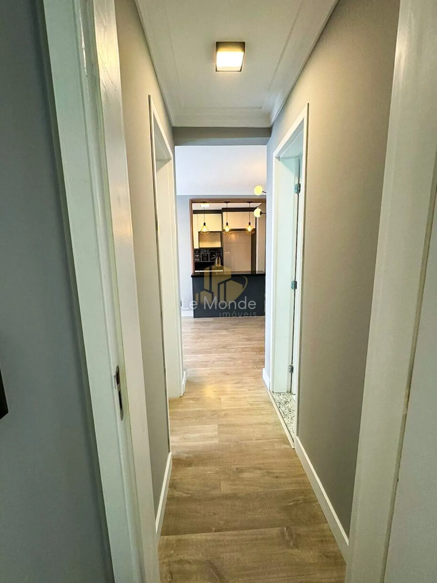 2-bedroom apartment with a balcony — photo 14