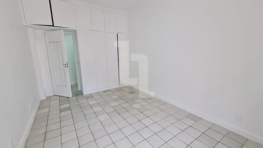 Apartamento de 3 quartos com vista para a água — photo 7