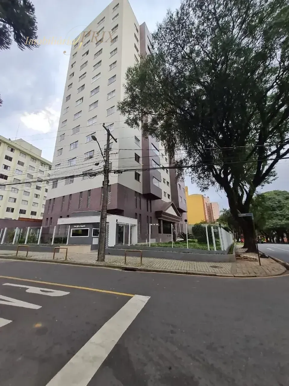 3-bedroom apartment with 90 m², balcony and 2 parking spots — photo 14