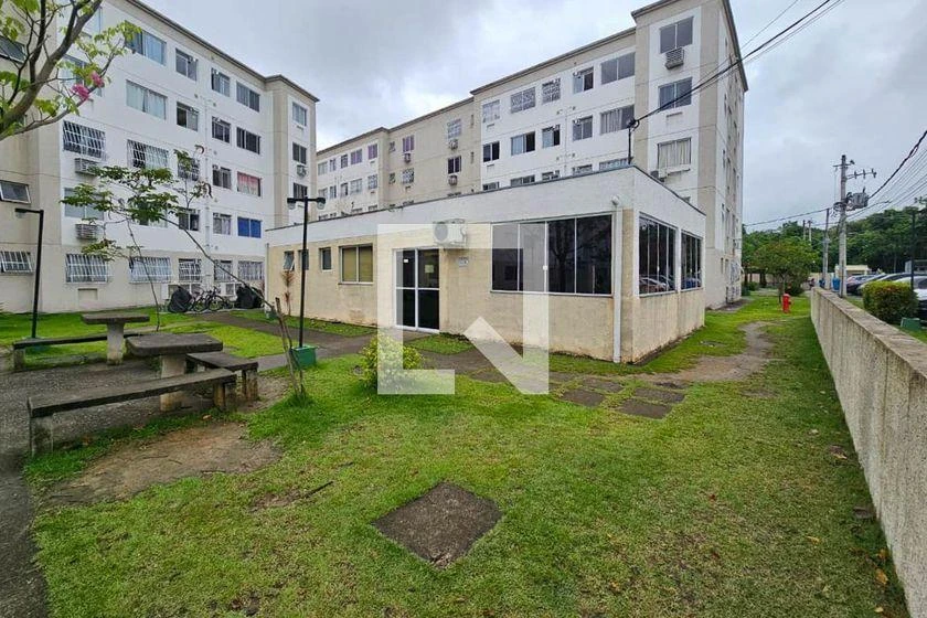 2-bedroom apartment in a building with a gym — photo 48