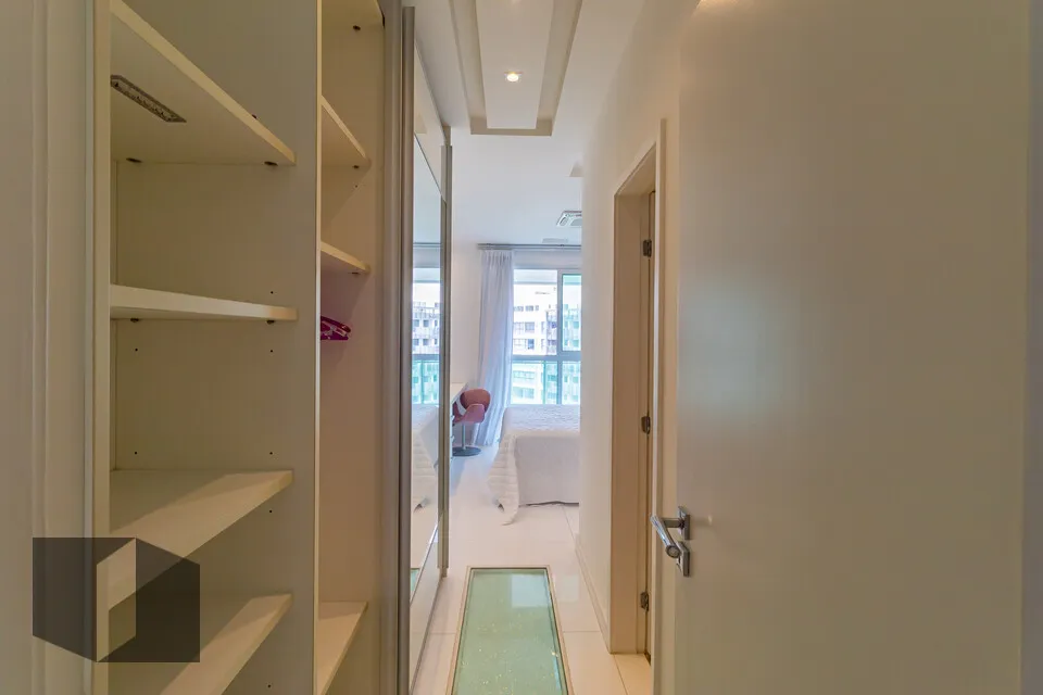 Furnished apartment with 4 bedrooms and 5 bathrooms — photo 10
