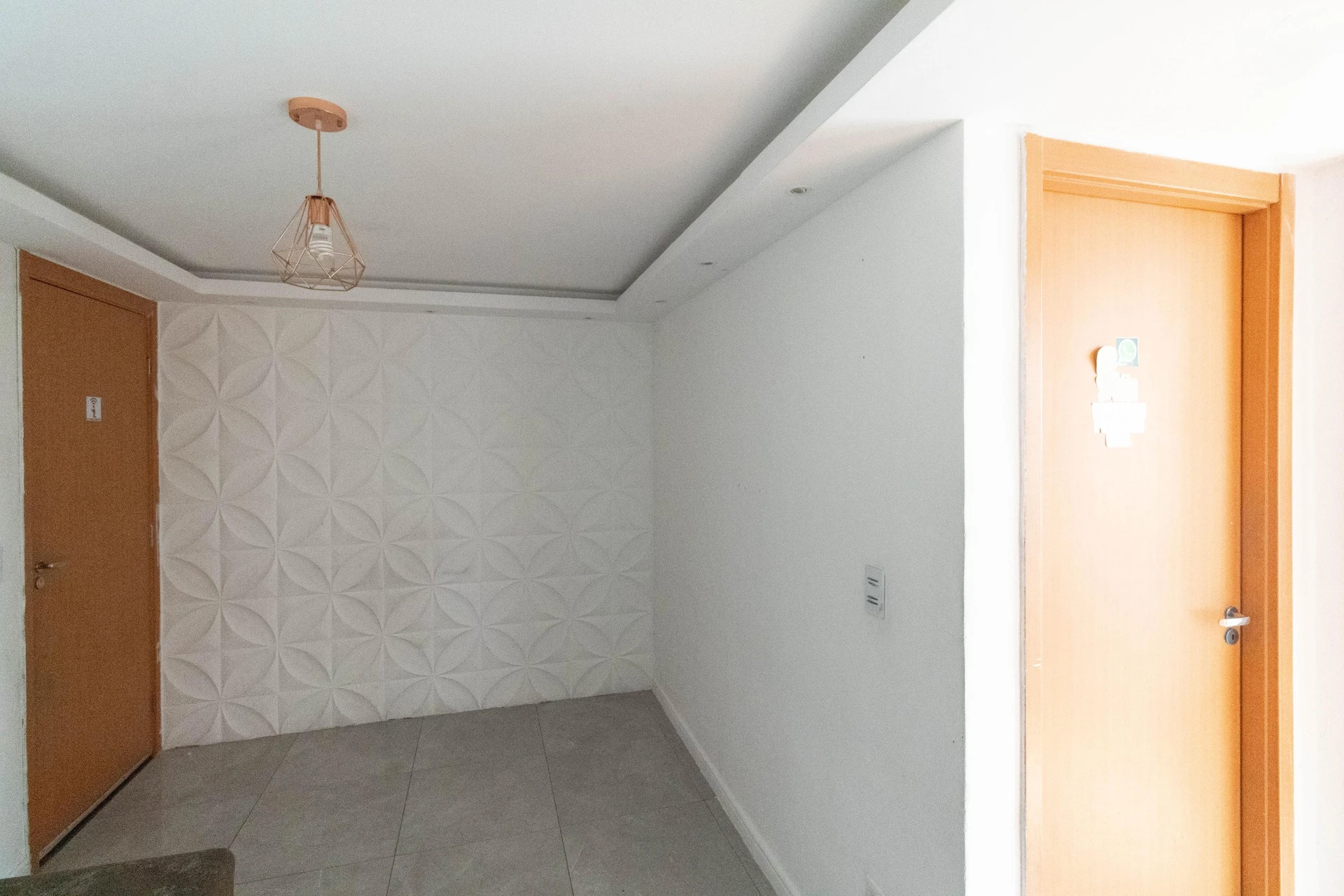2-bedroom apartment in a building with a pool — photo 24