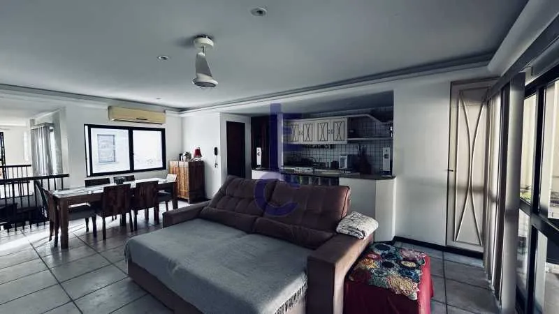 4-bedroom apartment with a grill on the balcony — photo 25