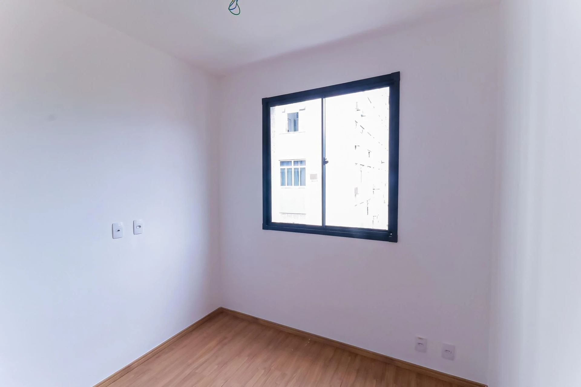 Apartamento de 2 quartos em condomínio com piscina — photo 28