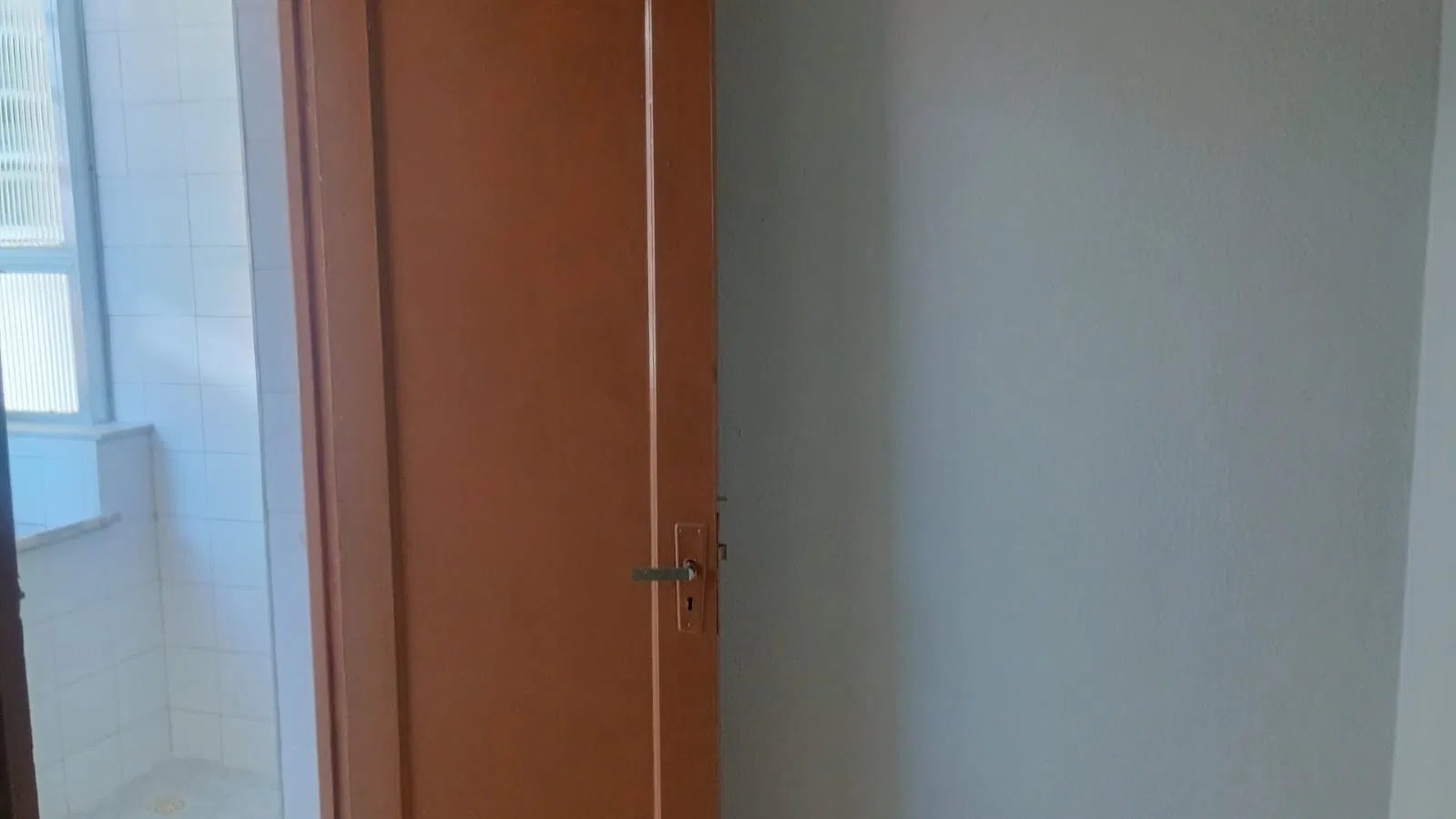 Apartamento de 2 quartos com 2 banheiros e cozinha fechada — photo 19